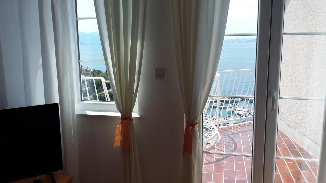 Die Appartements Glavas,Eckwohnunge Fuer 2 Personen 诺维·维诺多尔斯基 外观 照片