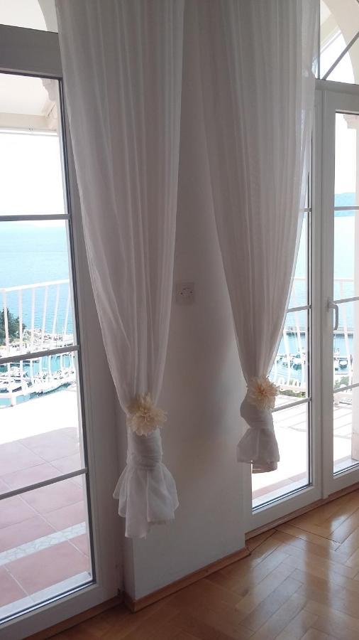 Die Appartements Glavas,Eckwohnunge Fuer 2 Personen 诺维·维诺多尔斯基 外观 照片